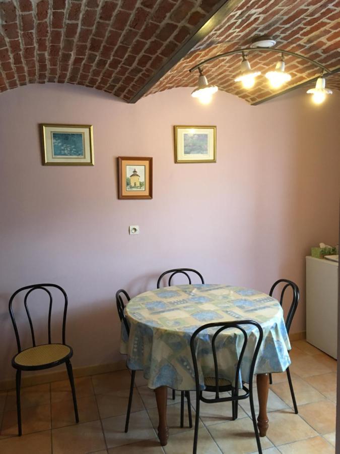 Ferme Brocart Bed & Breakfast Bouvines Eksteriør bilde